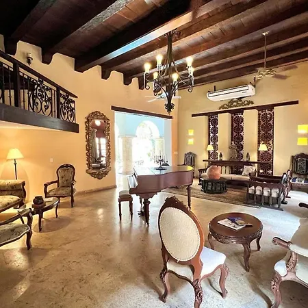 8aps-4 Luxury House In The Historic Center With Pool Air Conditioning And Wifi * Cartagena